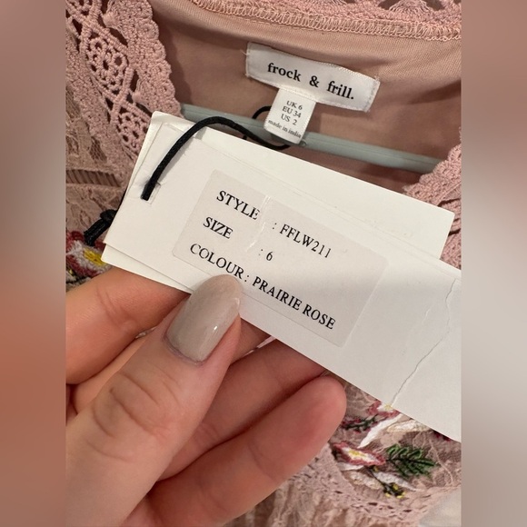 NWT-Frock and Frill prairie lace midi dress with embroidered flowers in rose - Picture 5 of 11